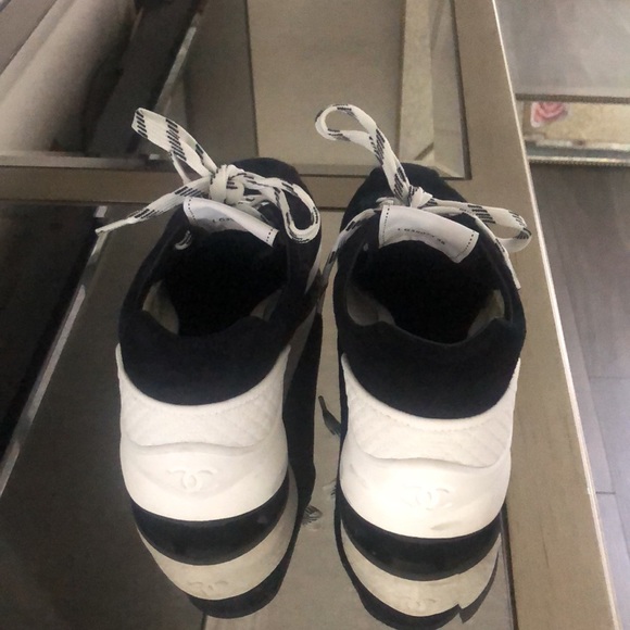 RARE CHANEL SNEAKERS 💎💎 with box - Picture 5 of 10